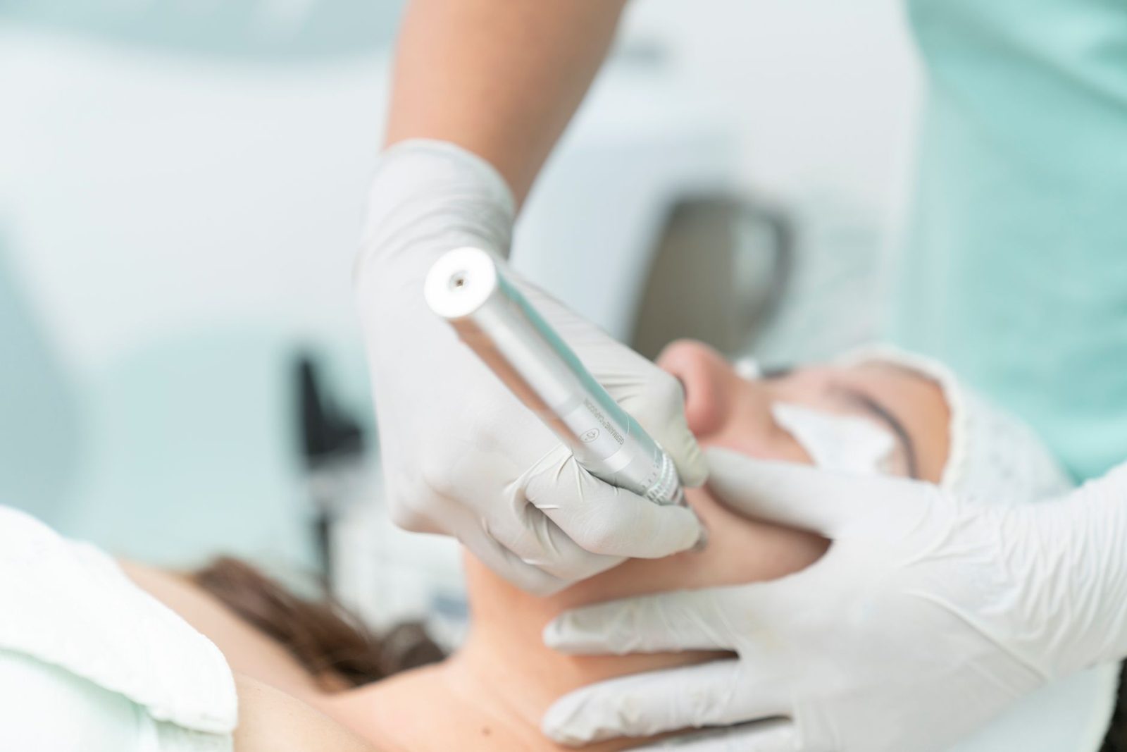 Plasma fibroblast skin tightening treatment